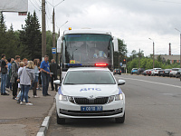 Тверские школьники отправились в загородные лагеря